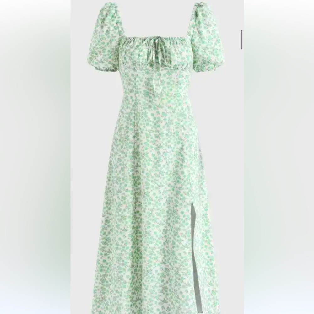 CUTE DAINTY FLORAL BRIGHT GREEN FITTED DRESS 💚